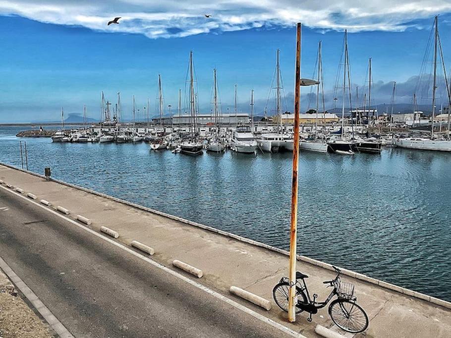 Estupendo Apartamento En El Grao Lägenhet Gandía Exteriör bild