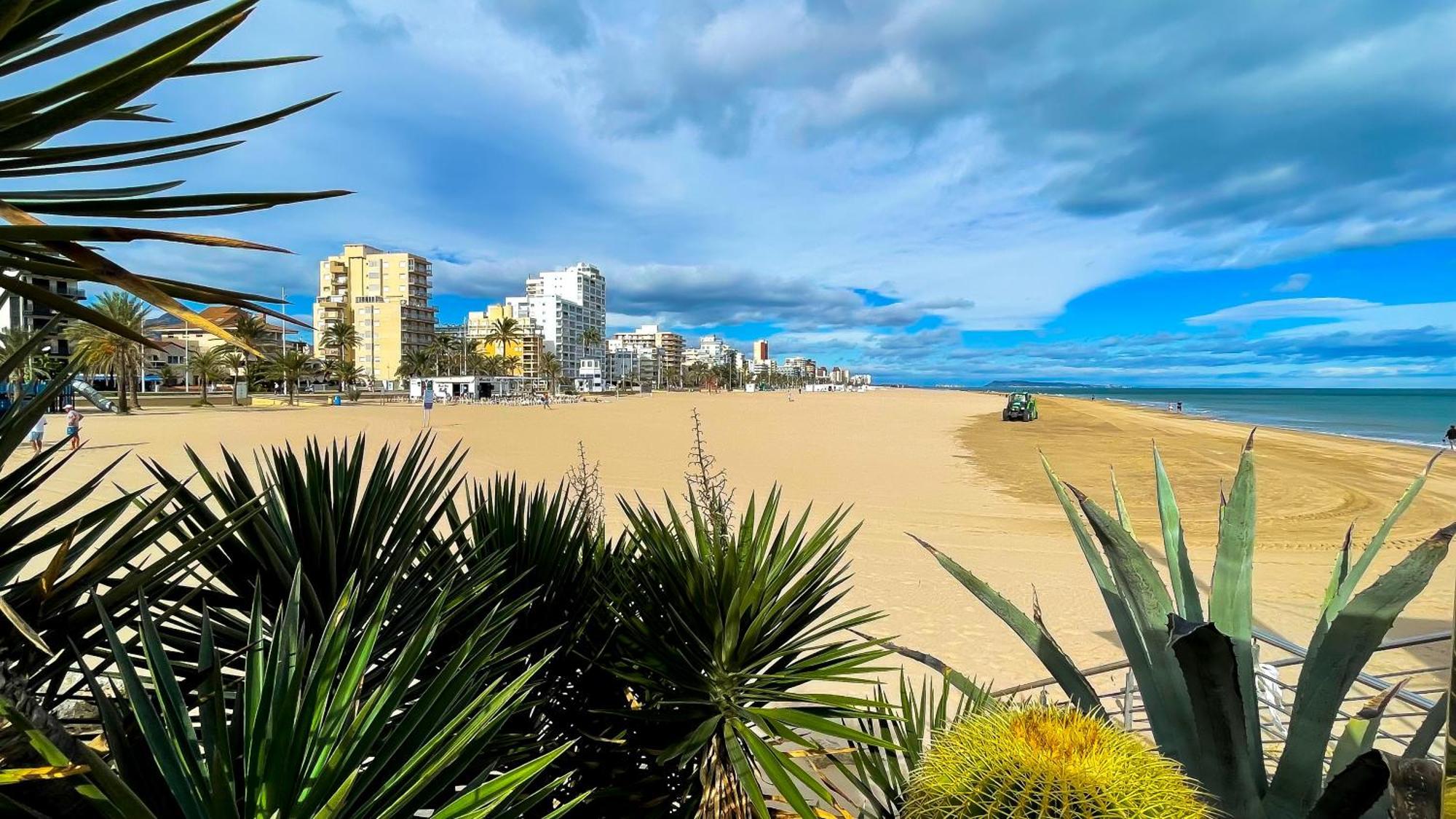Estupendo Apartamento En El Grao Lägenhet Gandía Exteriör bild